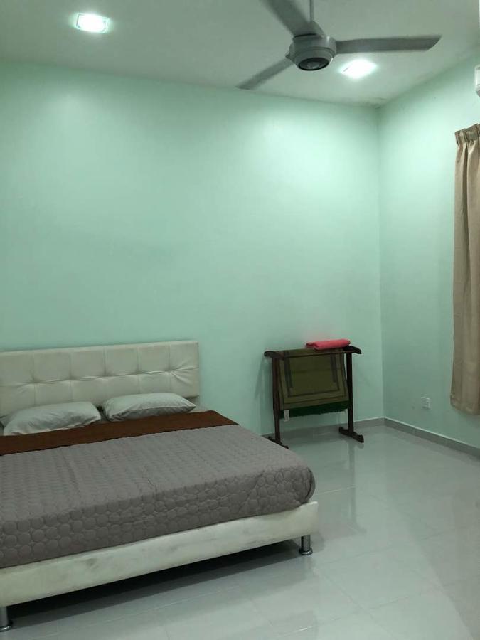 Family Homestay กัวลาตรังกานู ภายนอก รูปภาพ
